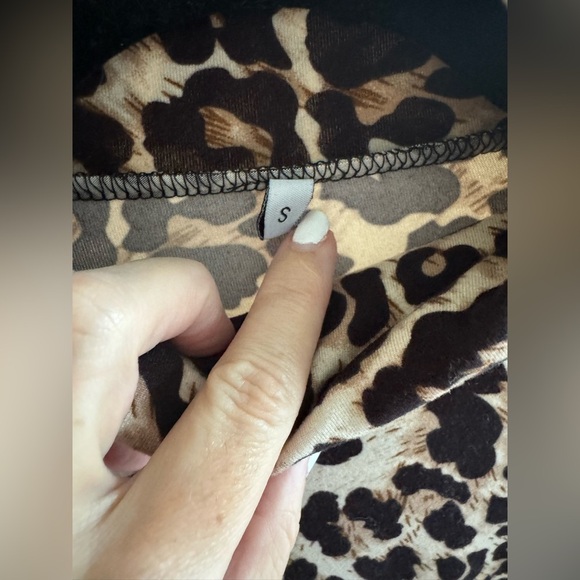 Black Brown Leopard bodysuit long sleeve mock neck size small - Picture 6 of 11